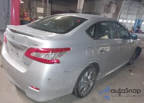 2014 Nissan Sentra Sr z USA, uszkodzony, nr VIN 3N1AB7AP8EY261878